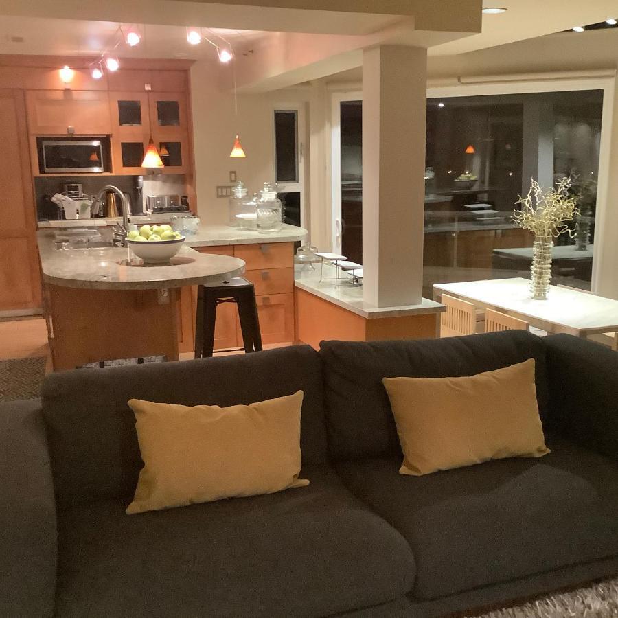 Suite Smart Vancouver Buitenkant foto